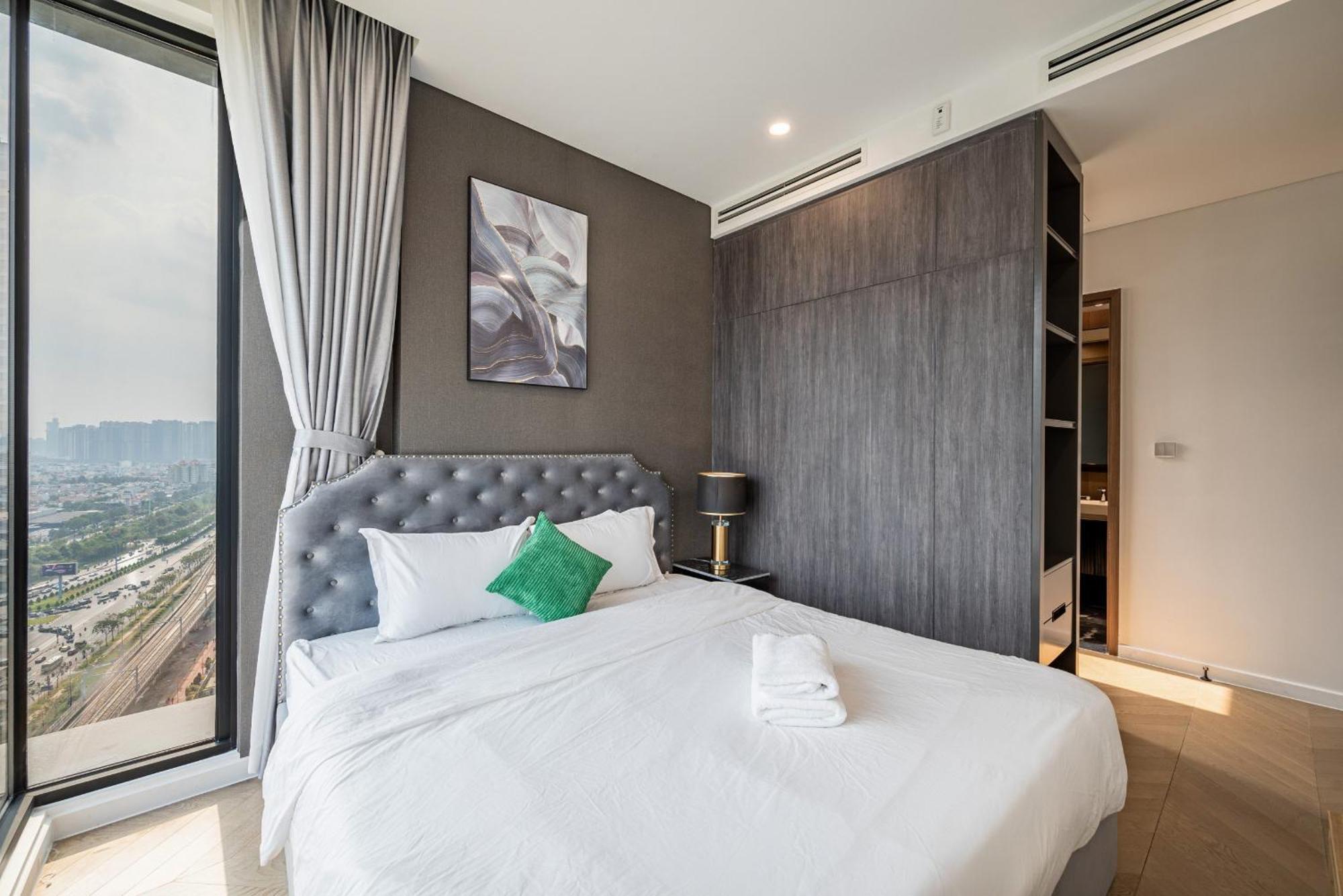 Apartment Lumiere Riverside Thao Dien *