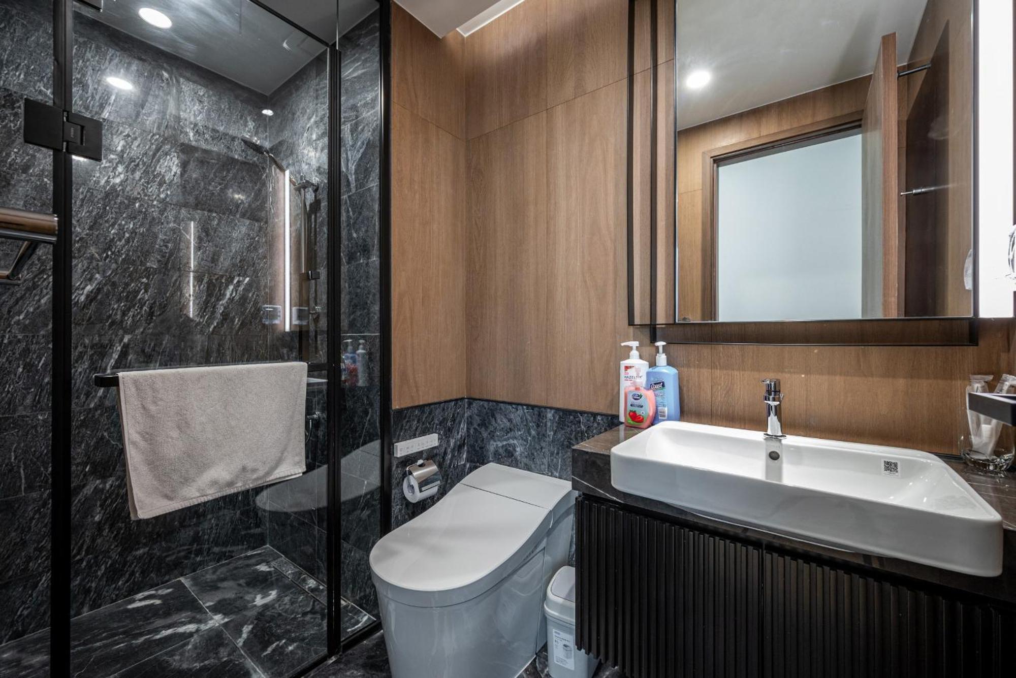 Apartment Lumiere Riverside Thao Dien *